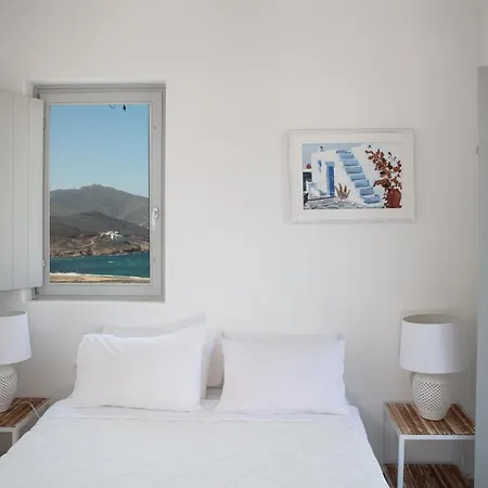 Mykonos Residence Villas & Suites Merchia Beach Villa *