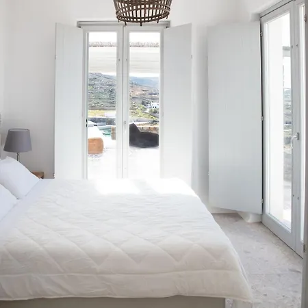 Aparthotel Mykonos Residence Villas & Suites Merchia Beach 4*